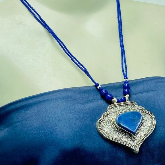 Lapis Lazuli Beaded Chain Pendant Necklace, Striking Blue Stone Pendant, Gemston - Picture 6 of 12